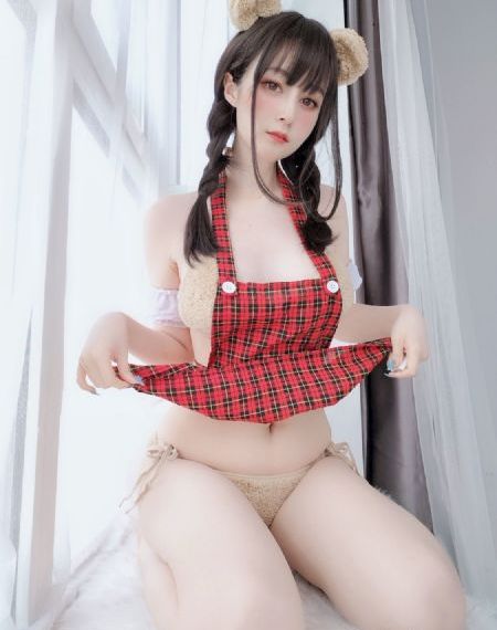 伊莲娜