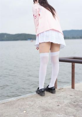 秀你悲伤的爱