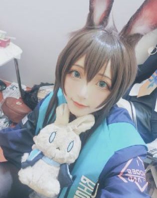 吉屋出租：百老汇剧场版