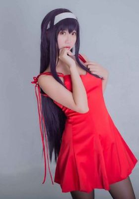 茱莉娅的眼睛
